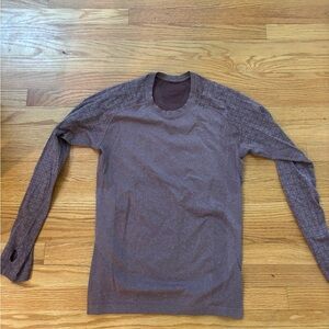 Maroon lululemon long sleeve. Men’s small